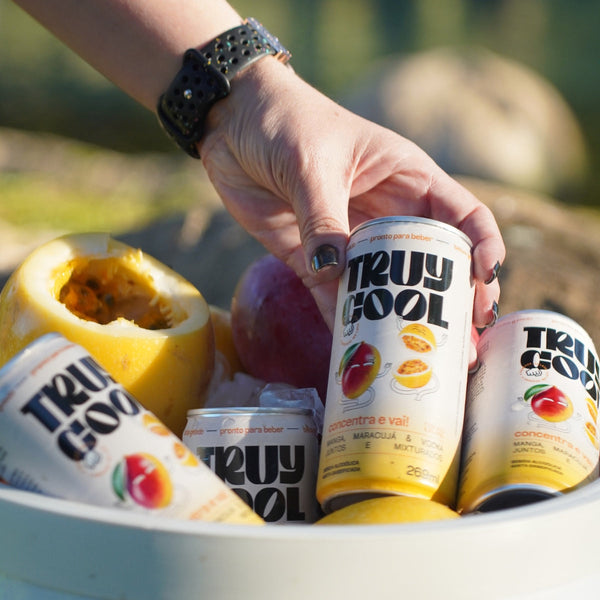 Truy Cool concentra e vai! manga maracujá & vodka juntos e mixturados